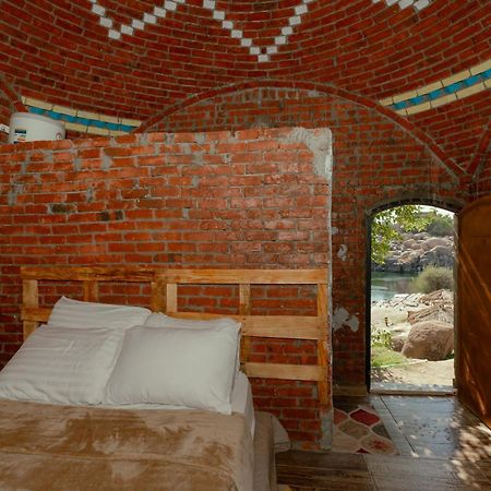 Krouma Camp & Ecolodge アスワン エクステリア 写真