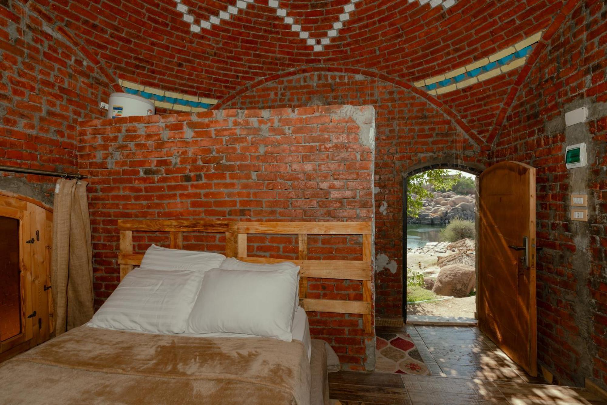Krouma Camp & Ecolodge アスワン エクステリア 写真